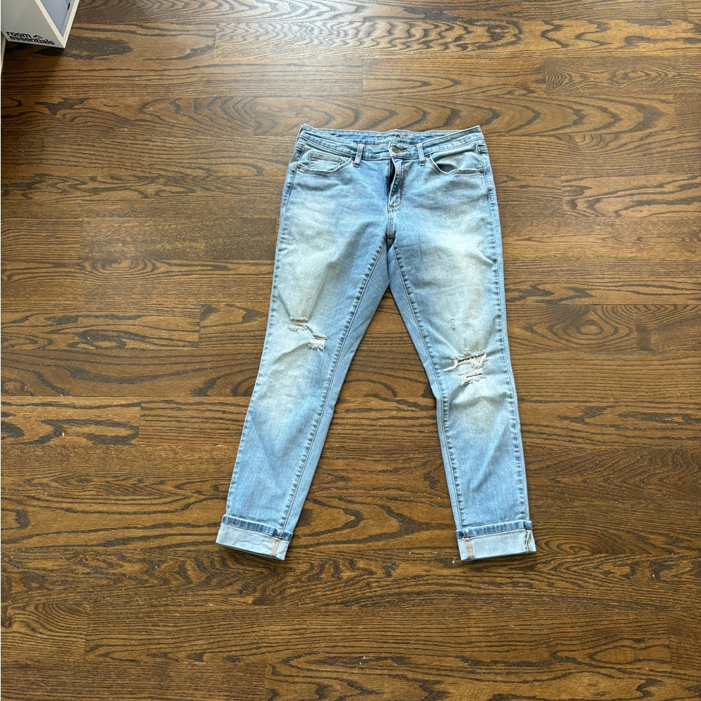 Universal thread light blue size 31/12 jeans